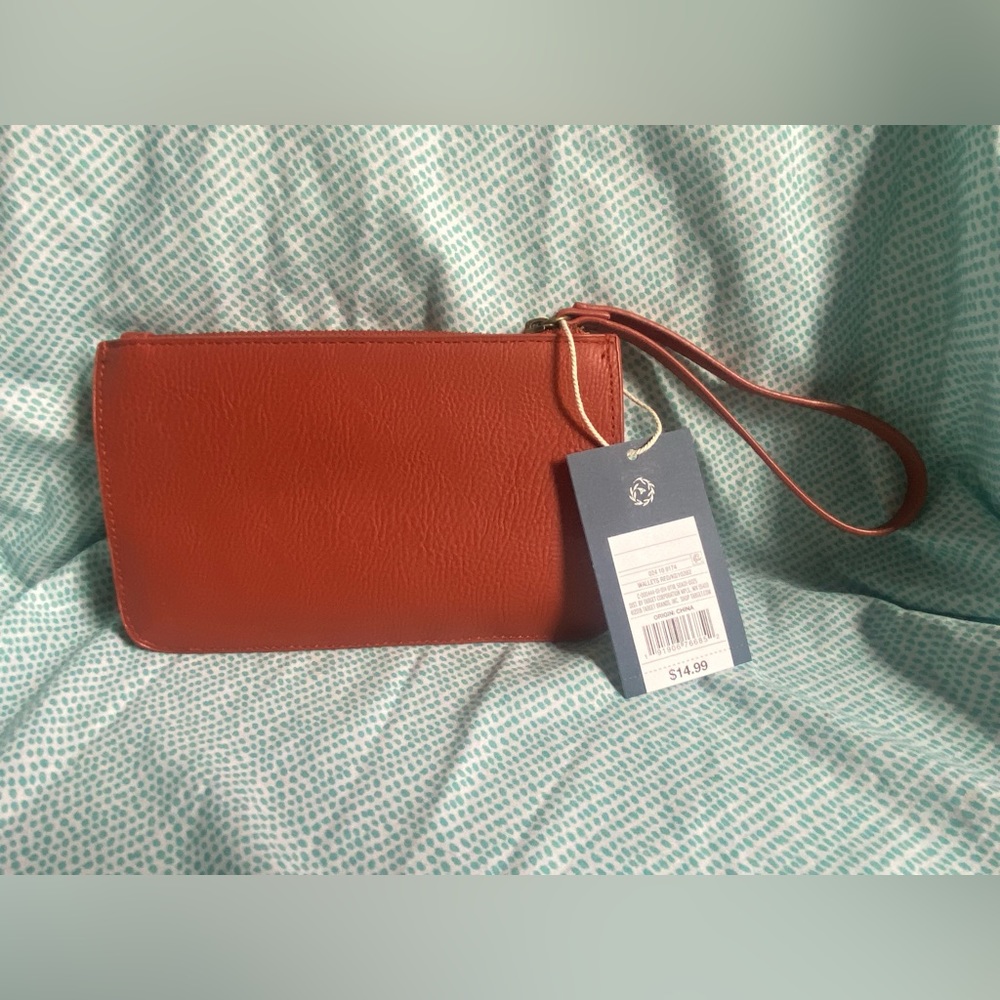 Universal Thread Zip Closure Wristlet - Picture 3 of 4